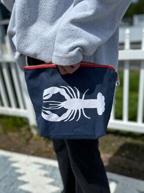 NWT Maine Lobster Large Navy 8" x 11 Pouch Bag Handbag SO CUTE!